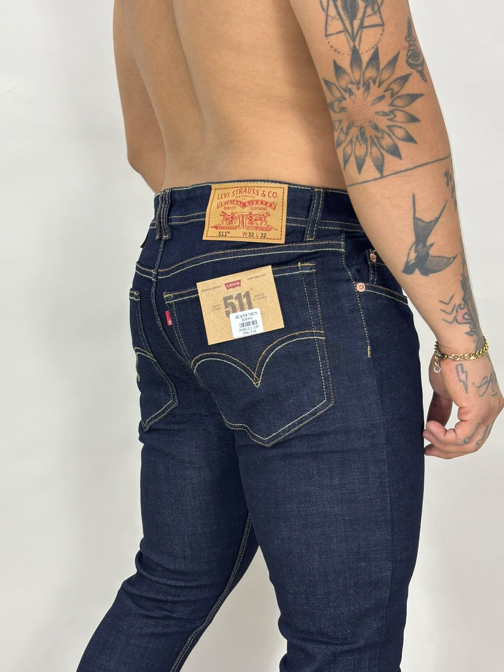 Jean Levis Petroleo 36-40